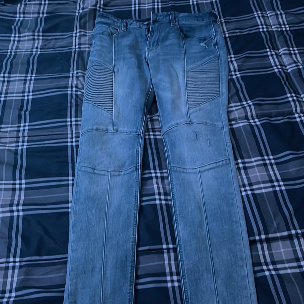 Mens pacsun jeans 30/32 size